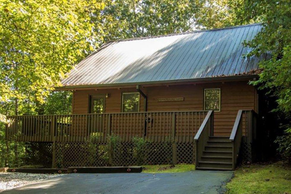Sportsman's Lodge Cabin Creekwood Resort North GA Cabin Rental